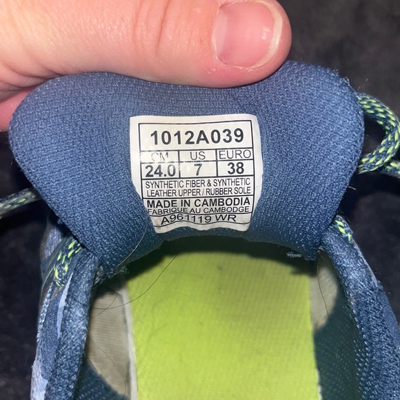 Women’s ASICS Gel-Scram 4 sneakers - Picture 3 of 5